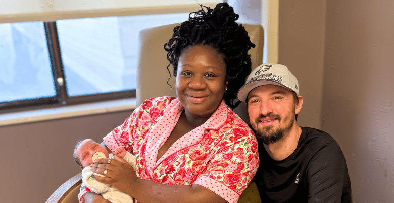 Lake Cumberland Regional Hospital Celebrates Valentine’s Day Baby with Somerset Junior Women’s Club Tradition